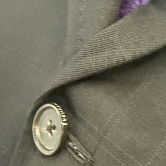 Ted Baker Endurance 39R wool EUC black with light pinstripes and  Purple Lining - Picture 7 of 15